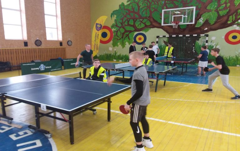 Kuršėnų Stasio Anglickio mokyklos stalo teniso komandos sėkmė