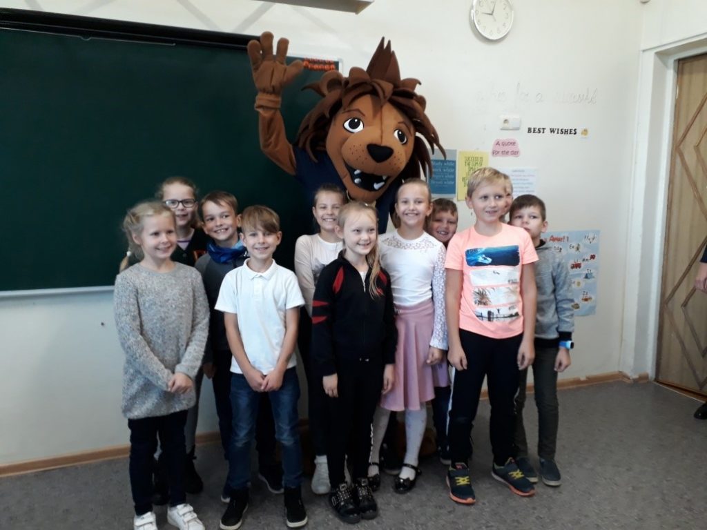 KINGS komandos viešnagė mokykloje