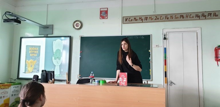Susitikimas su rašytoja Kotryna Zyle Susitikimas su rašytoja Kotryna Zyle