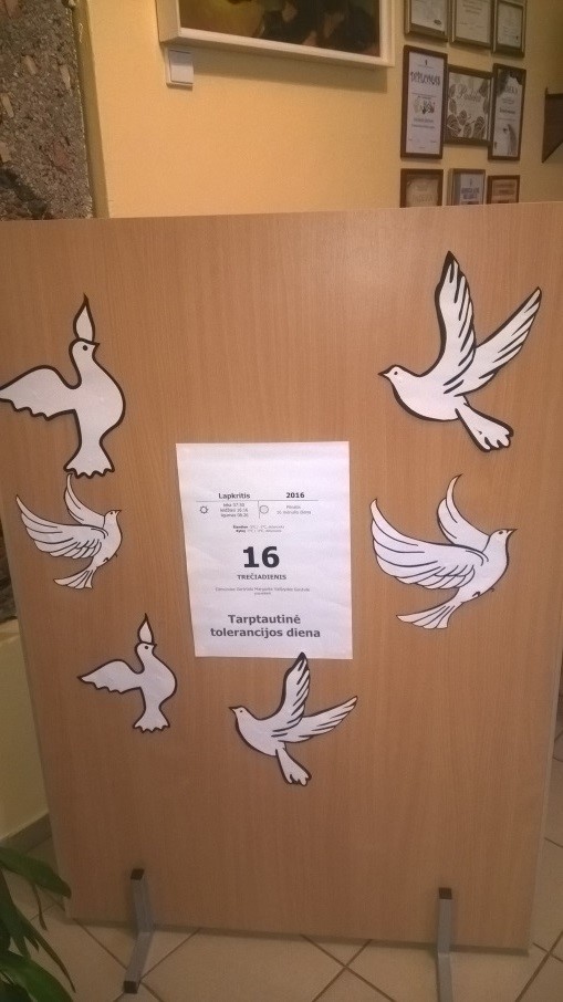 TARPTAUTINĖ TOLERANCIJOS DIENA