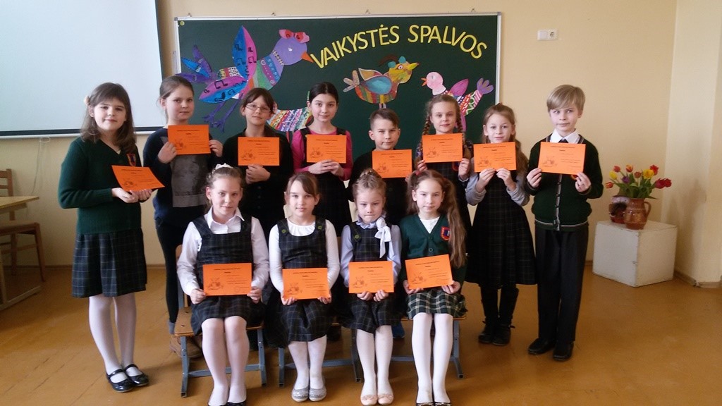 VAIKYSTĖS SPALVOS VAIKYSTĖS SPALVOS